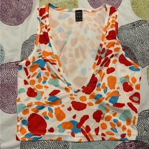 Abstract cropped tank top